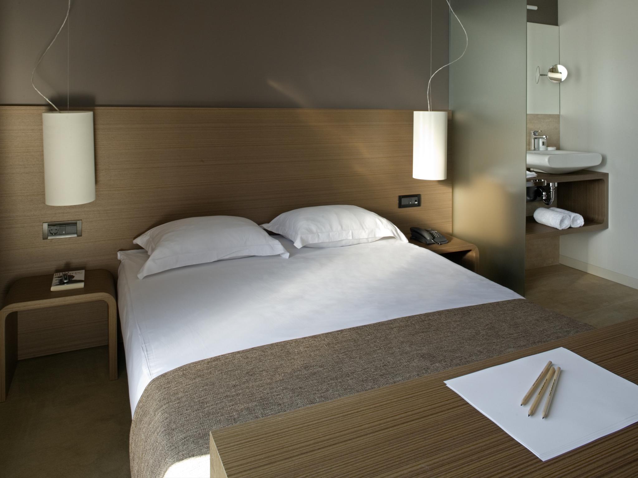 Modus Hotel فارنا الغرفة الصورة